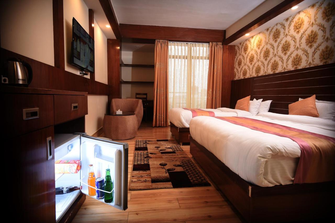 Hotel Simal Katmandu Eksteriør billede