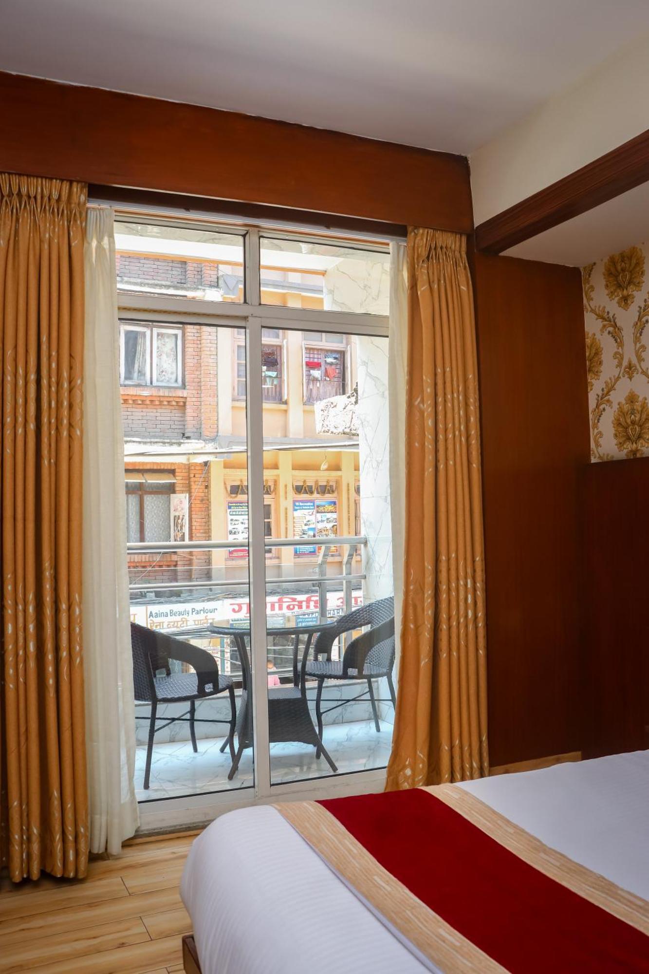 Hotel Simal Katmandu Eksteriør billede
